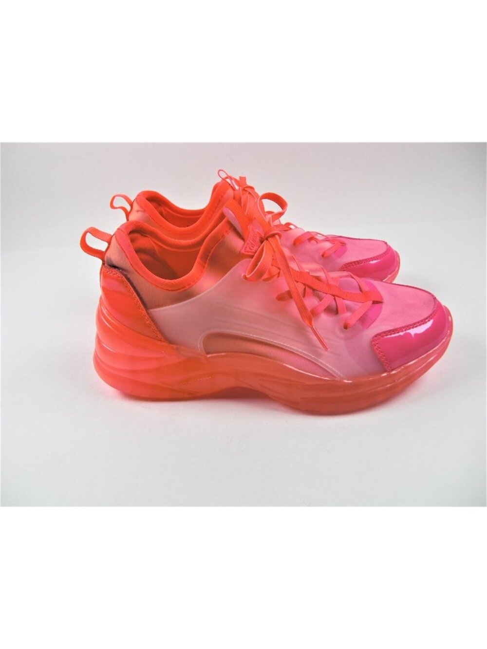 Guess Synthetic Pink Rubber Comfort Casual Sneakers Women's Shoes Size 6.5